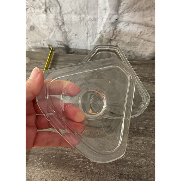 Vintage Refrigerator Glass Dish with Lid - Picture 6 of 9